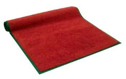 Hyra röd elegant matta med gummerad undersida. Används ofta till invigningar